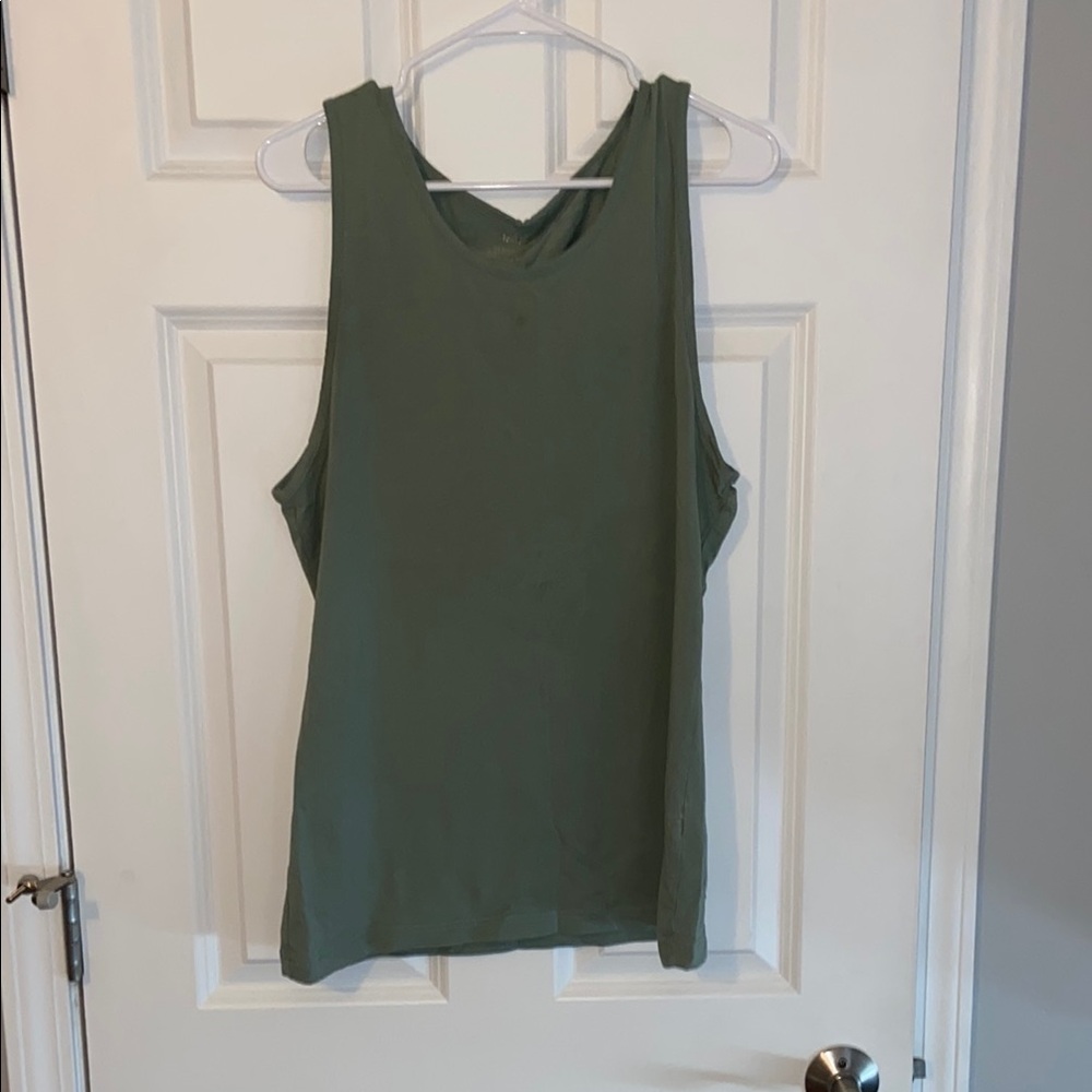 H&M Green Sleeveless Tank Top
